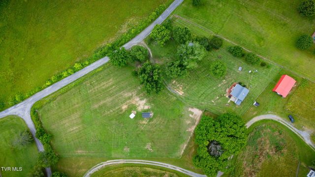 935 Adams Lane, Mooresburg, TN 37811