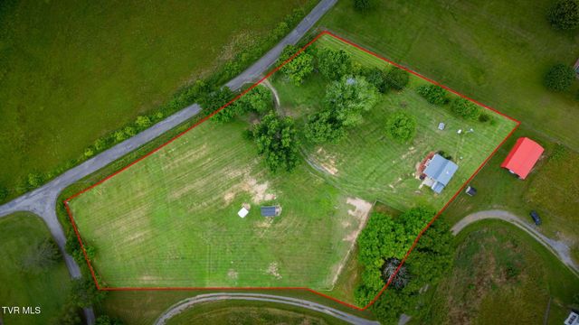 935 Adams Lane, Mooresburg, TN 37811