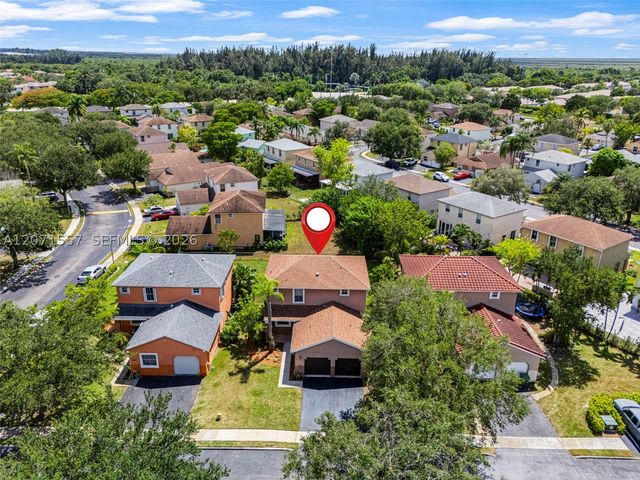 20714 NW 3rd St, Pembroke Pines, FL 33029