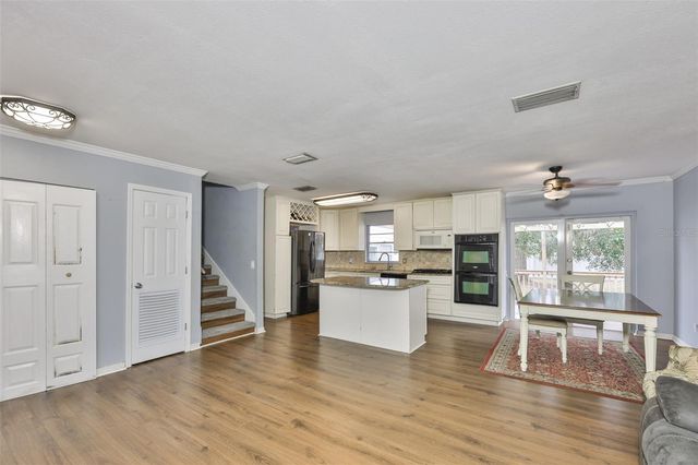 3806 PINEDALE STREET, Brandon, FL 33511