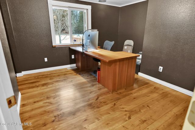 1247 Lost Mile RD, Bonners Ferry, ID 83805