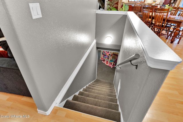 1247 Lost Mile RD, Bonners Ferry, ID 83805