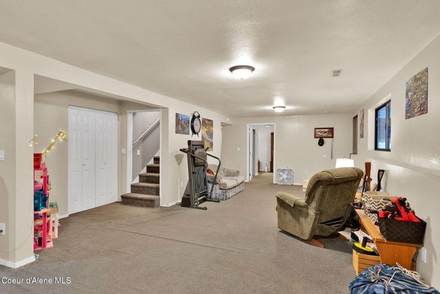 1247 Lost Mile RD, Bonners Ferry, ID 83805