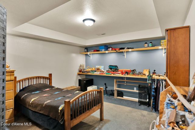 1247 Lost Mile RD, Bonners Ferry, ID 83805