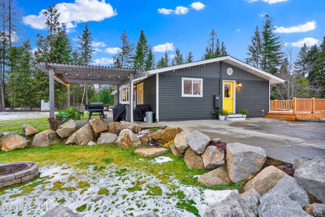 1247 Lost Mile RD, Bonners Ferry, ID 83805