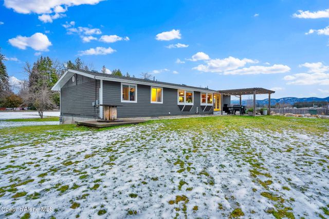 1247 Lost Mile RD, Bonners Ferry, ID 83805