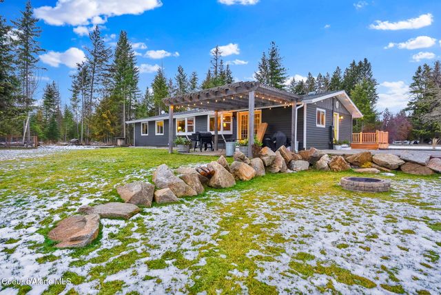 1247 Lost Mile RD, Bonners Ferry, ID 83805