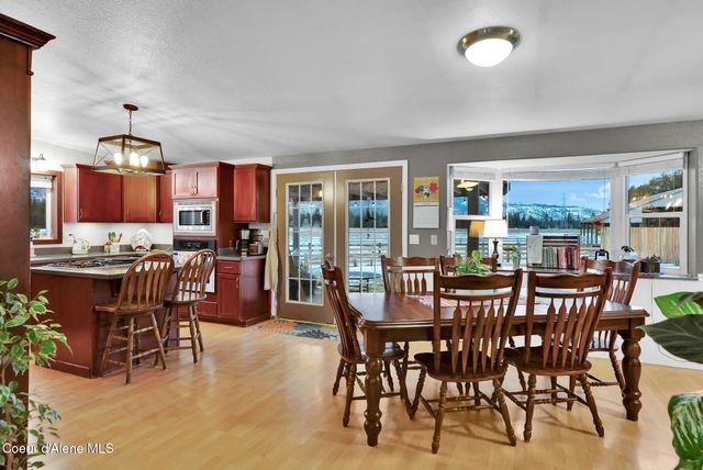 1247 Lost Mile RD, Bonners Ferry, ID 83805