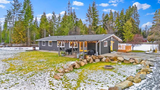 1247 Lost Mile RD, Bonners Ferry, ID 83805