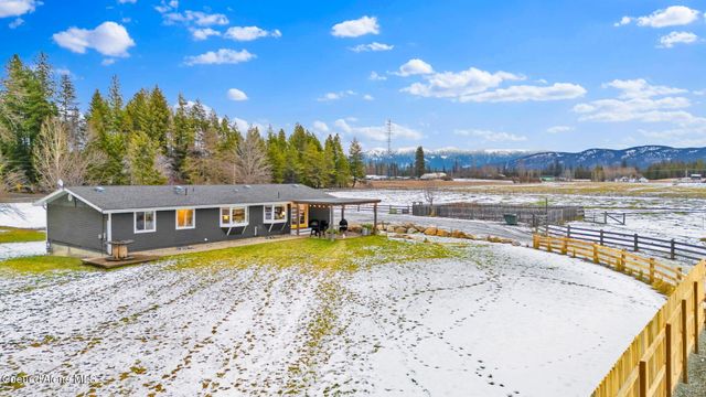 1247 Lost Mile RD, Bonners Ferry, ID 83805