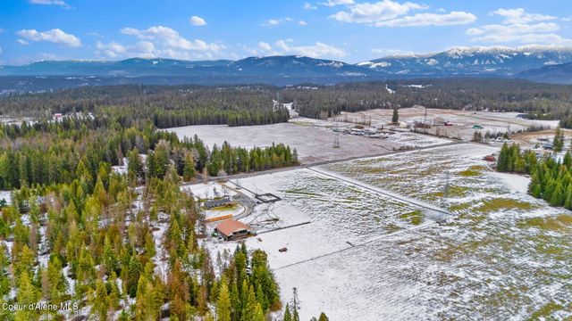 1247 Lost Mile RD, Bonners Ferry, ID 83805