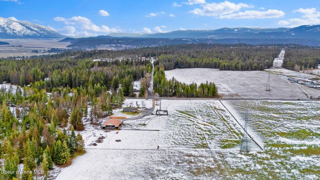 1247 Lost Mile RD, Bonners Ferry, ID 83805