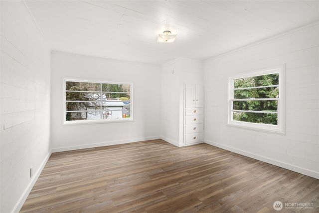 1036 Fowler Street, Raymond, WA 98577