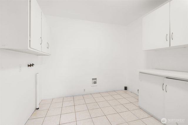 1036 Fowler Street, Raymond, WA 98577