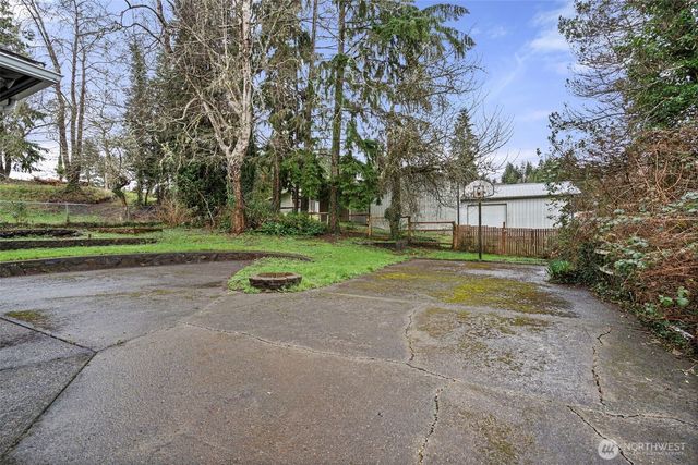 1036 Fowler Street, Raymond, WA 98577