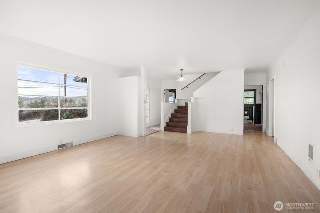 1036 Fowler Street, Raymond, WA 98577