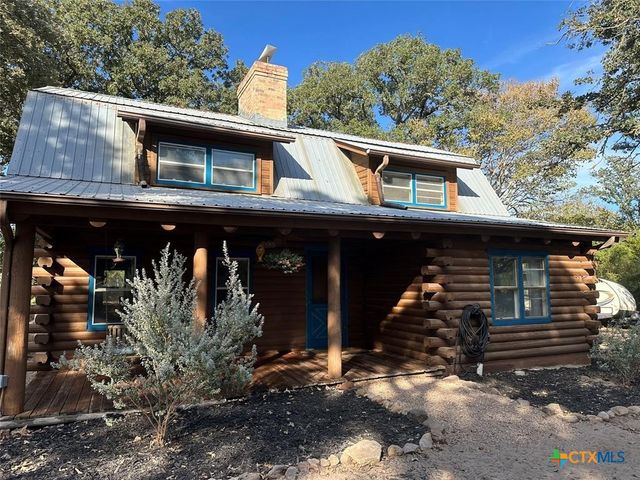 1053 County Road F, Lexington, TX 78947