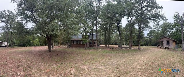 1053 County Road F, Lexington, TX 78947