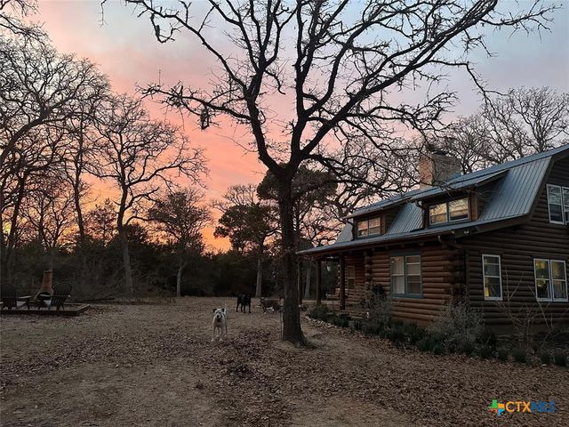 1053 County Road F, Lexington, TX 78947