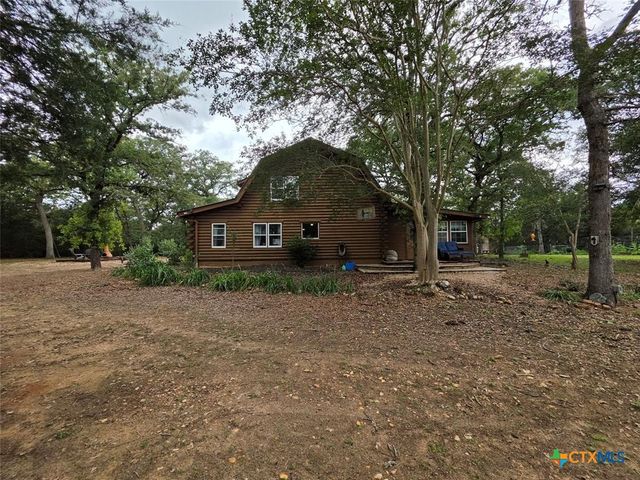1053 County Road F, Lexington, TX 78947