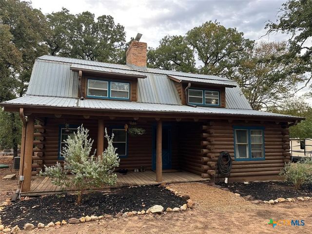 1053 County Road F, Lexington, TX 78947