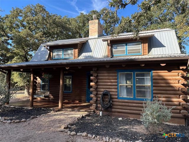 1053 County Road F, Lexington, TX 78947