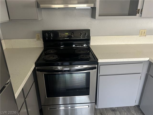 2722 Alicialynn Way, Las Vegas, NV 89121