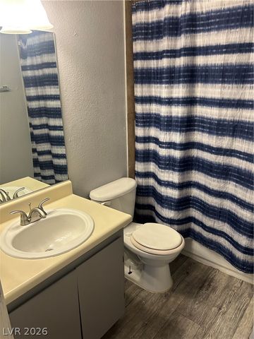 2722 Alicialynn Way, Las Vegas, NV 89121