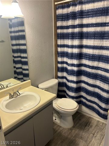 2722 Alicialynn Way, Las Vegas, NV 89121