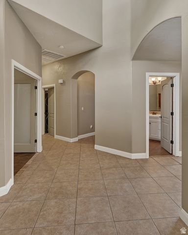 1055 E MILL HOLLOW WAY, Cedar City, UT 84721