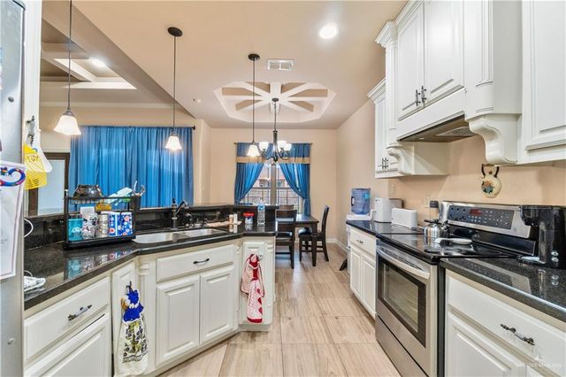 23717 Sun Chase Circle, Primera, TX 78552