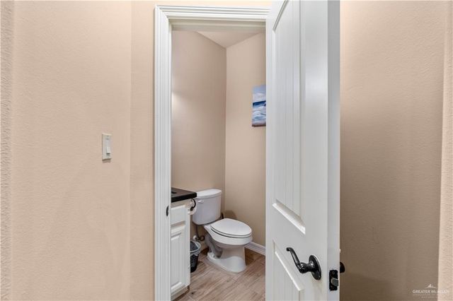 23717 Sun Chase Circle, Primera, TX 78552