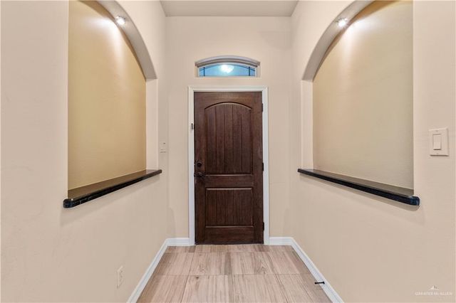 23717 Sun Chase Circle, Primera, TX 78552