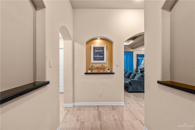 23717 Sun Chase Circle, Primera, TX 78552