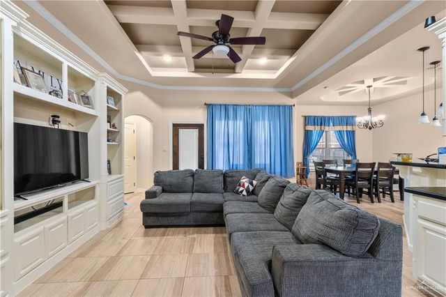 23717 Sun Chase Circle, Primera, TX 78552