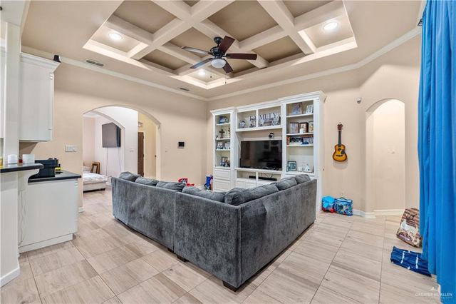 23717 Sun Chase Circle, Primera, TX 78552