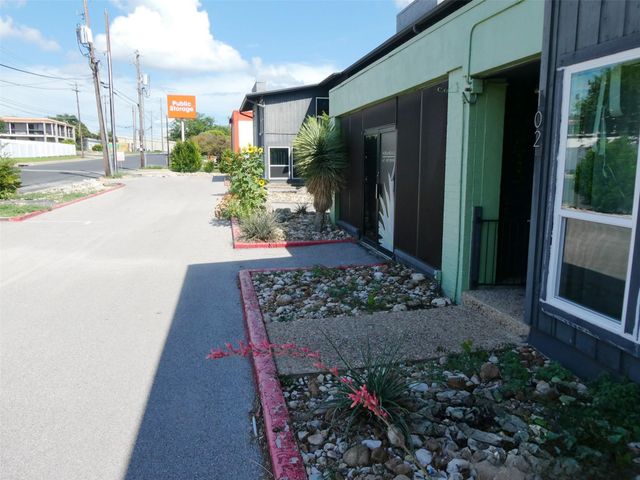 909 REINLI ST 133, Austin, TX 78751
