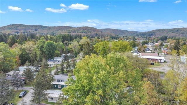 8A Sun Up, Ellicottville, NY 14731