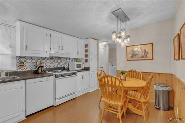 8A Sun Up, Ellicottville, NY 14731