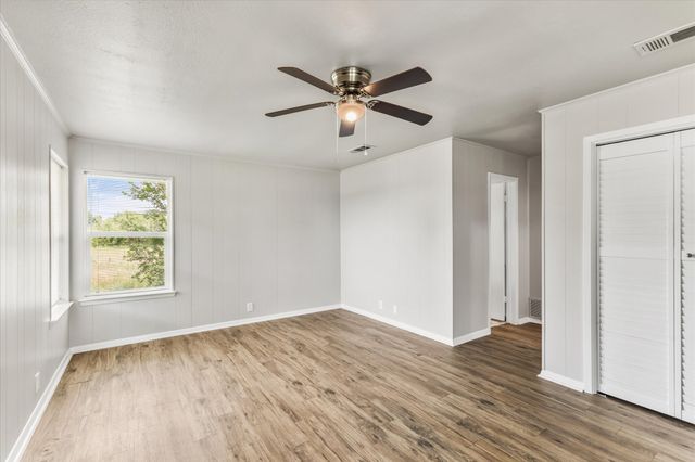 800 Spring Hill, Aubrey, TX 76227