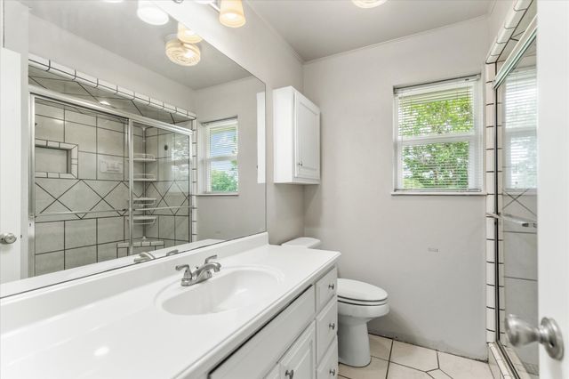 800 Spring Hill, Aubrey, TX 76227