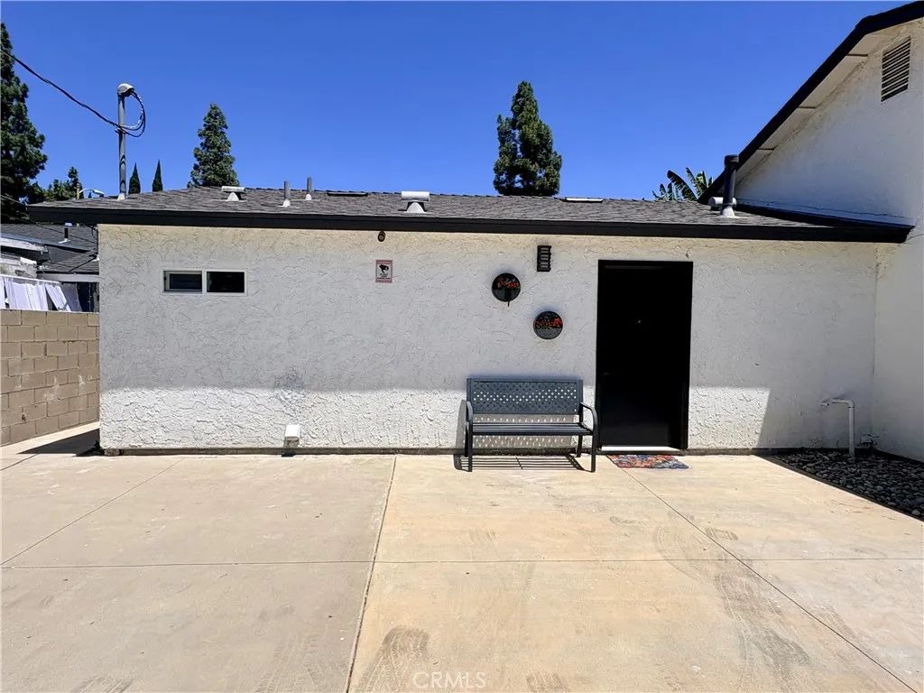 20222 Devonshire Street, Chatsworth, CA 91311