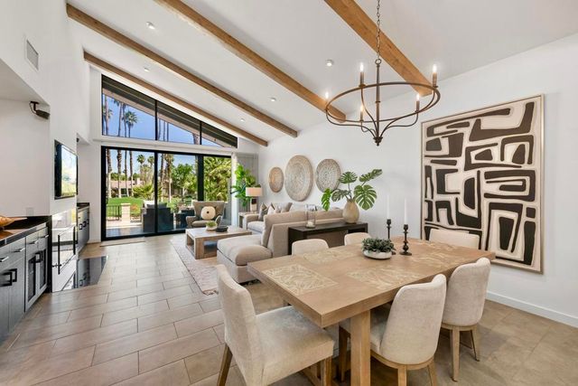 286 Green Mountain Drive, Palm Desert, CA 92211