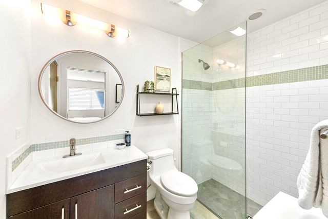 286 Green Mountain Drive, Palm Desert, CA 92211
