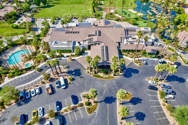 286 Green Mountain Drive, Palm Desert, CA 92211