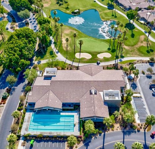 286 Green Mountain Drive, Palm Desert, CA 92211
