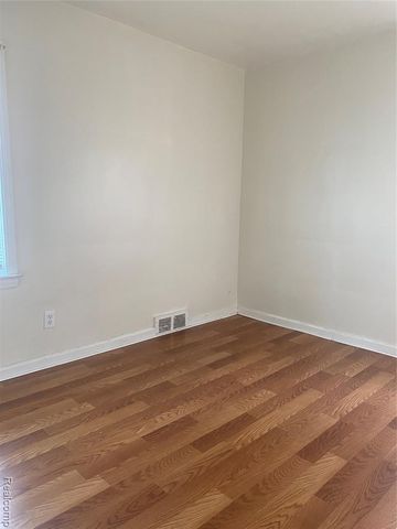 19311 Norwood Street, Detroit, MI 48234