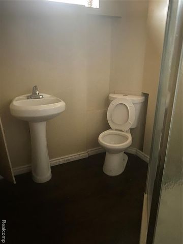 19311 Norwood Street, Detroit, MI 48234