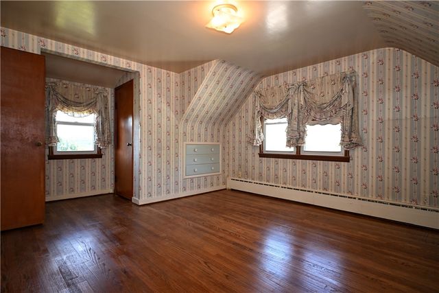 1255 Rosecrest Ave, Monessen, PA 15062