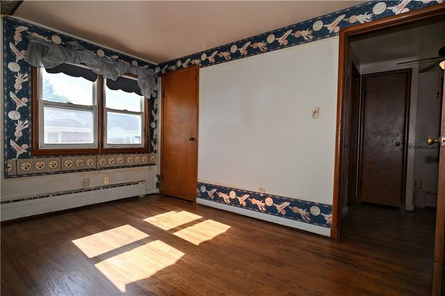 1255 Rosecrest Ave, Monessen, PA 15062